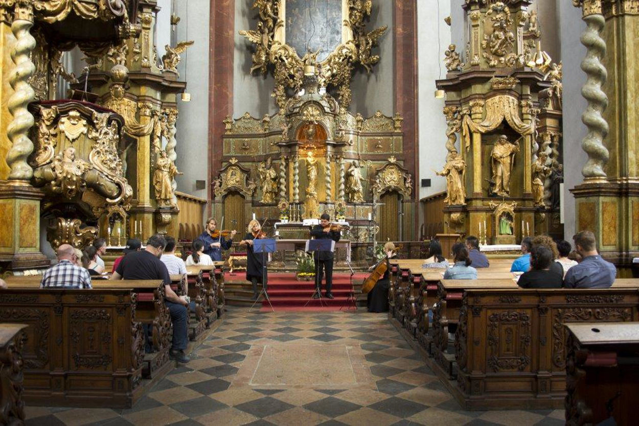 Kostel sv. Jiljí v Praze – interiér